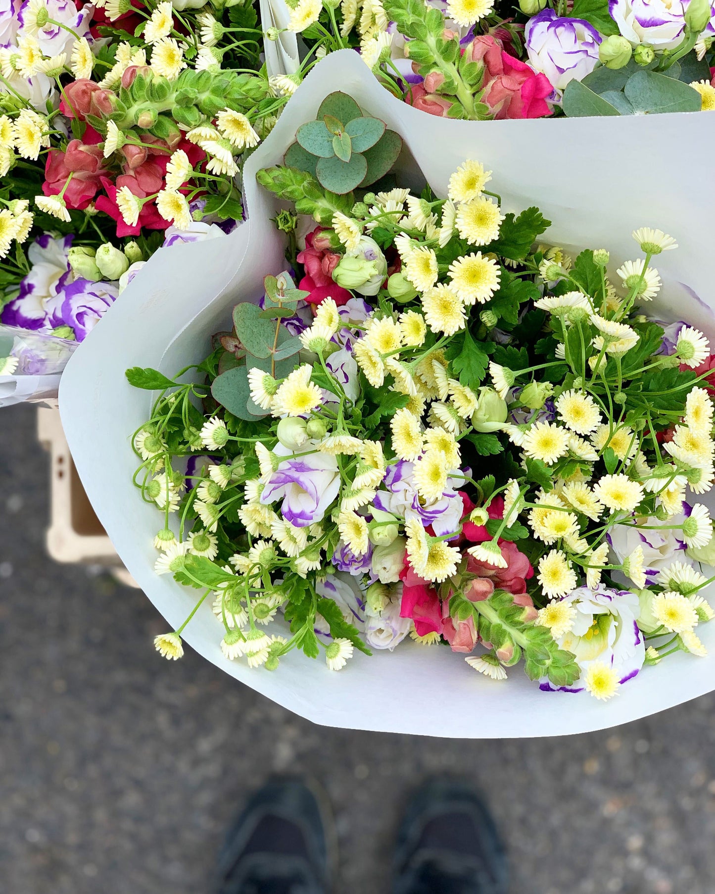 Blooms on Repeat – Florist Arranged: A Seasonal Flower Subscription