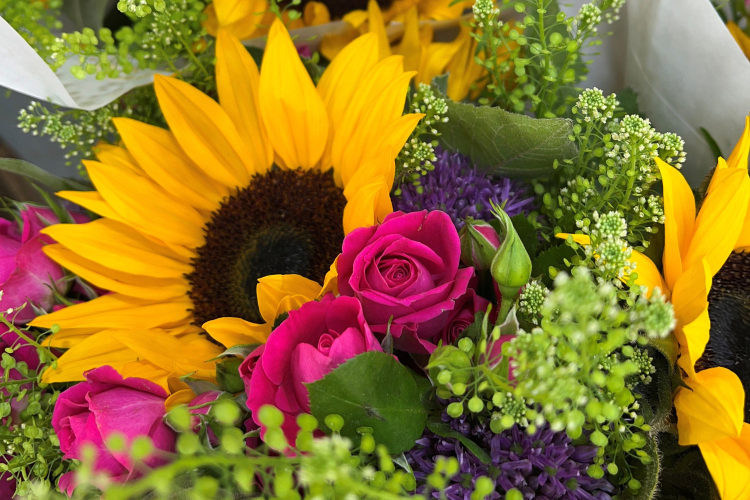 Florist-arranged seasonal flower bouquet from the 'Blooms on Repeat' subscription.
