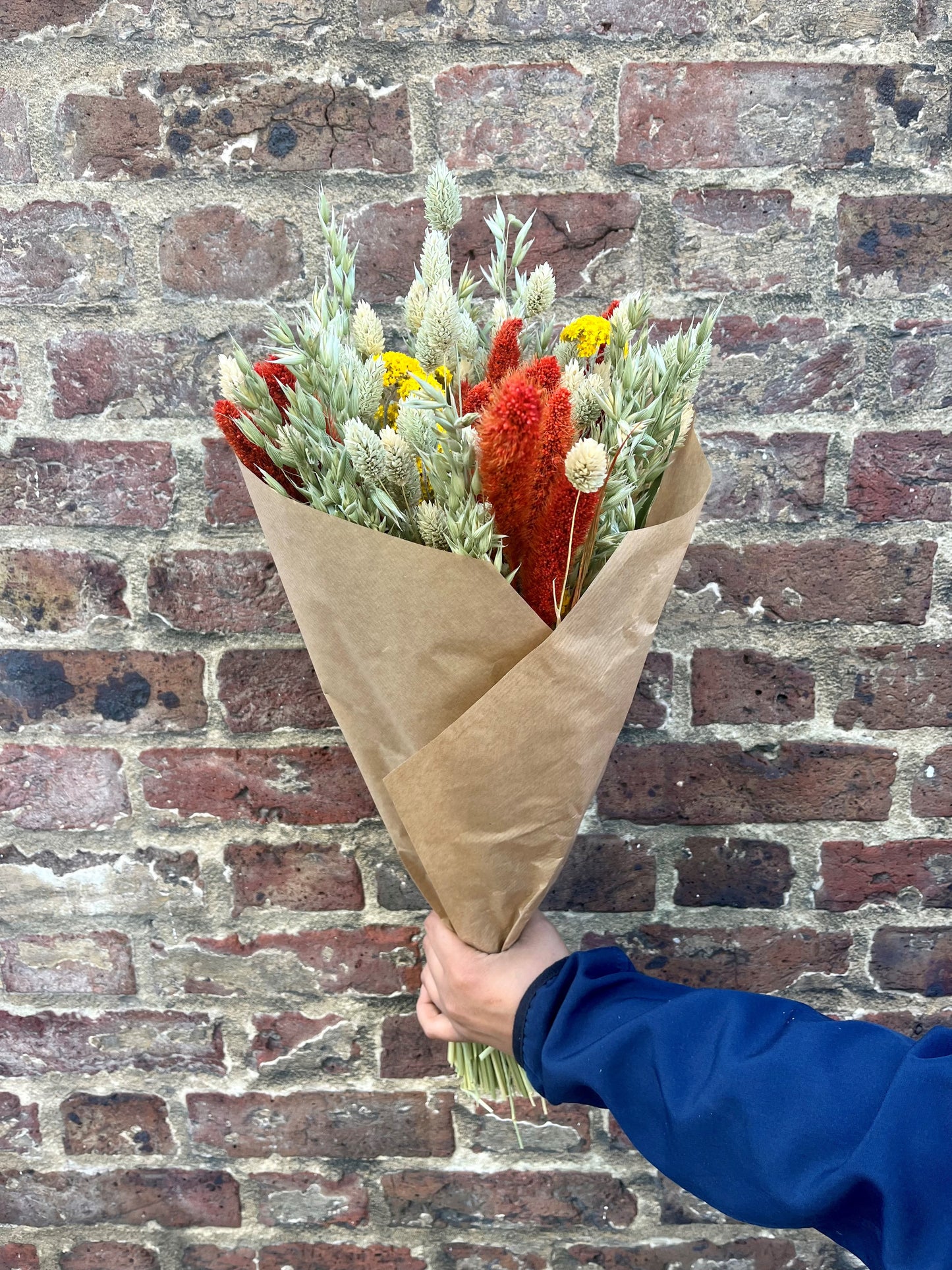 Dried flower bunch - Natural, ochre & orange