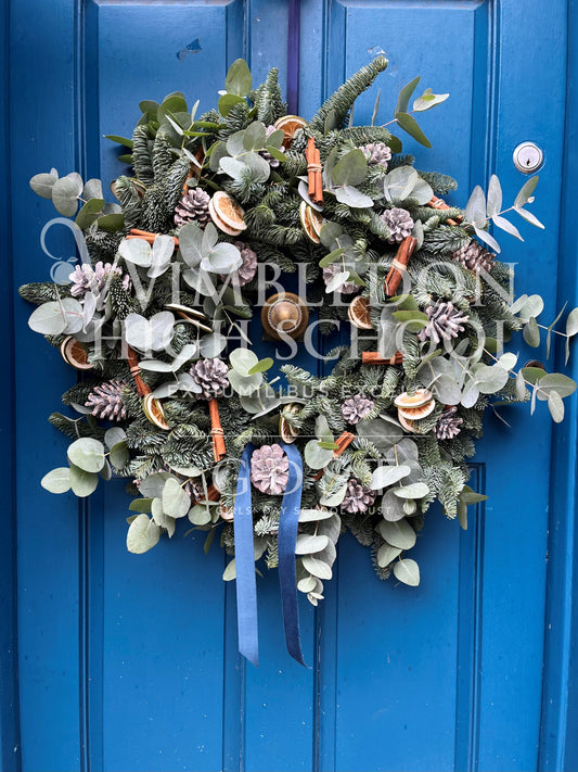 La Thuile wreath (Wimbledon High School)