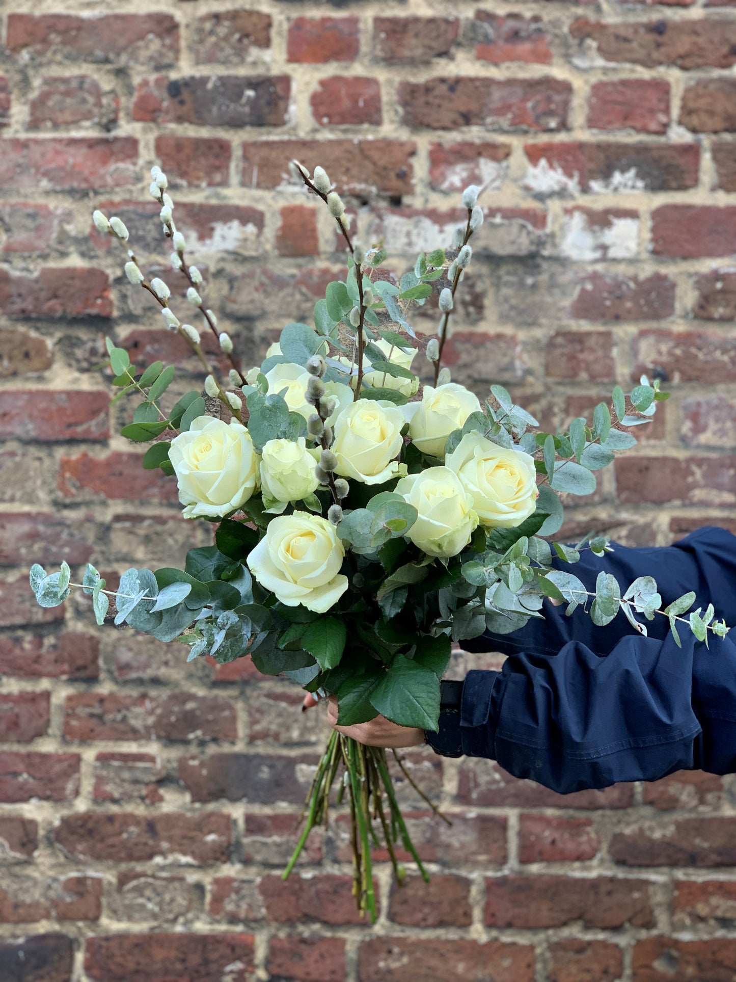 Natural White Rose Bunch