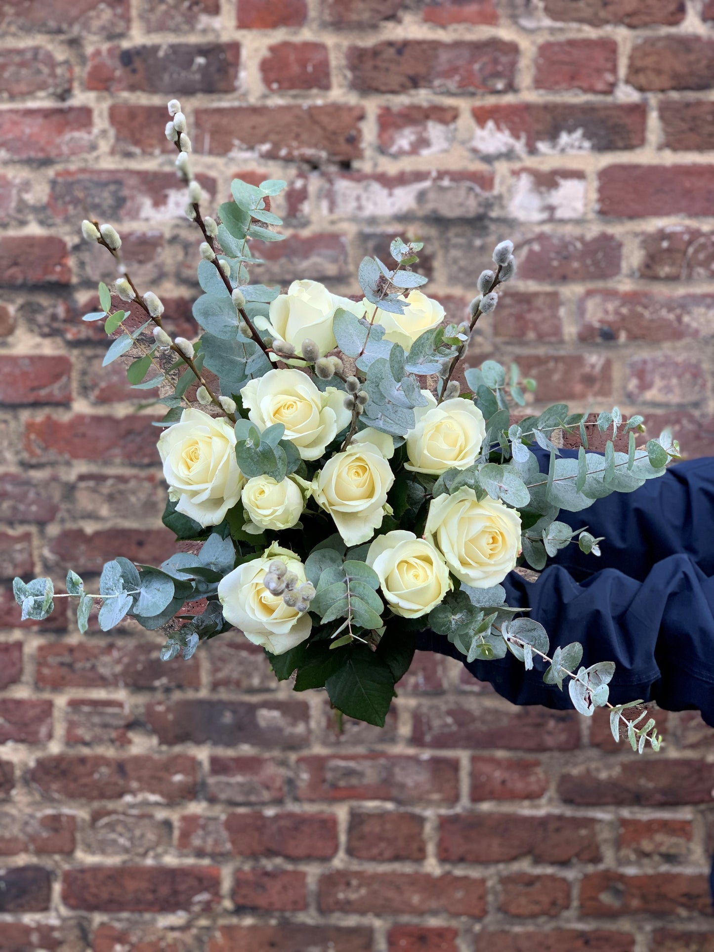 Natural White Rose Bunch