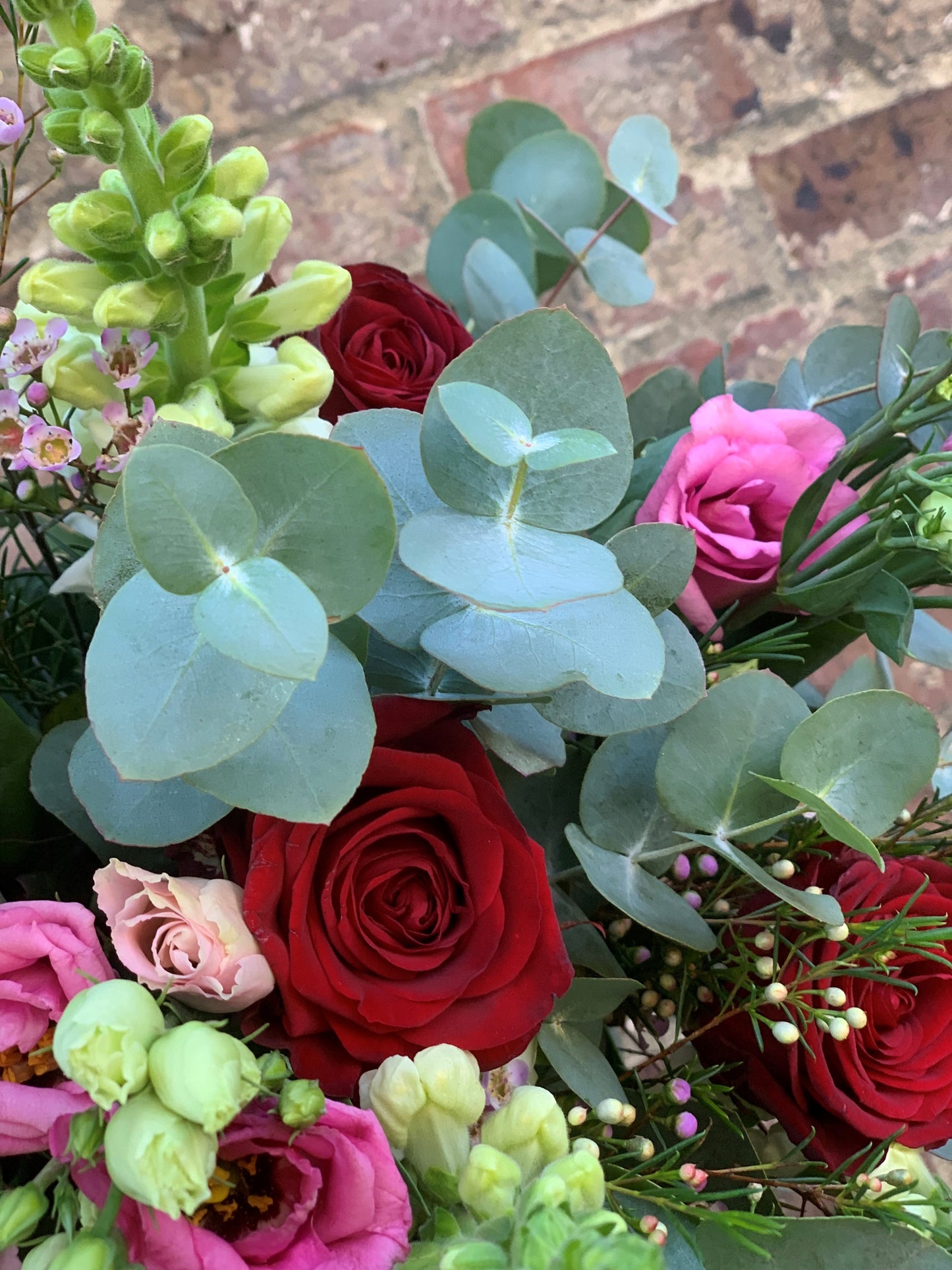 Romantic Love Handtie