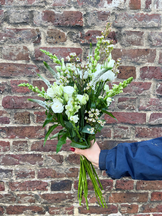 Seasonal White Mixed Bunch