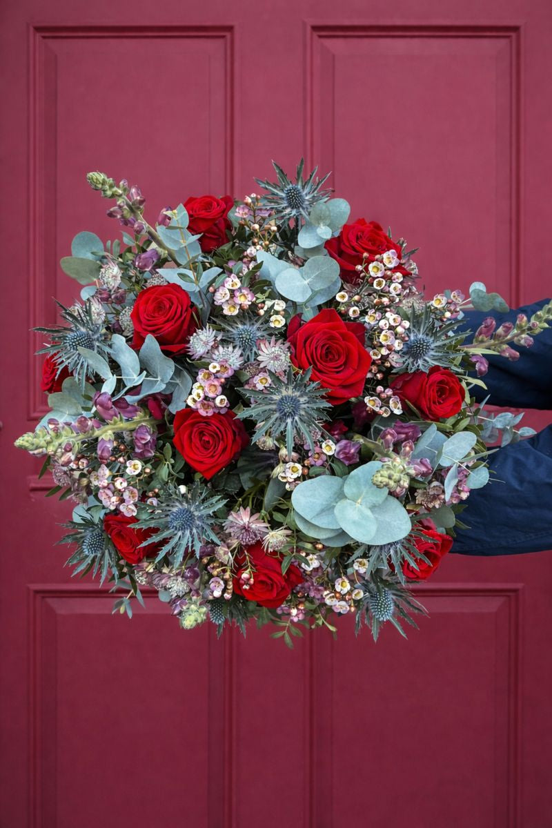 'Everlasting Love' Handtie