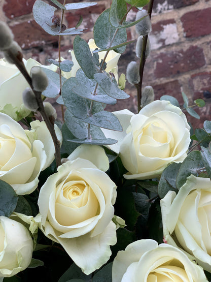 Natural White Rose Bunch